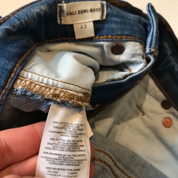 Madewell NWT Women’s Cali Demi-Boot Jeans Raw Hem Destructed Size 23 XXS - Picture 5 of 5